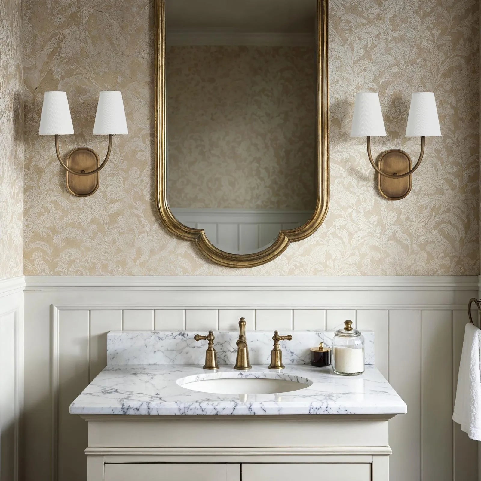 Maddie Wall Sconce
