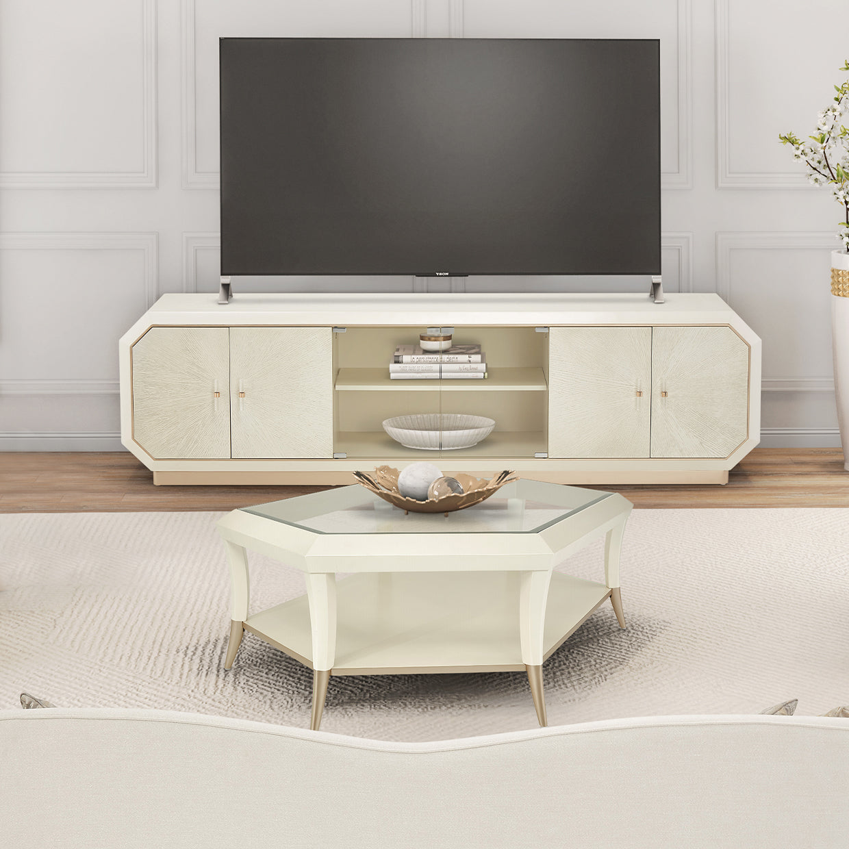 La Rachelle Media Cabinet