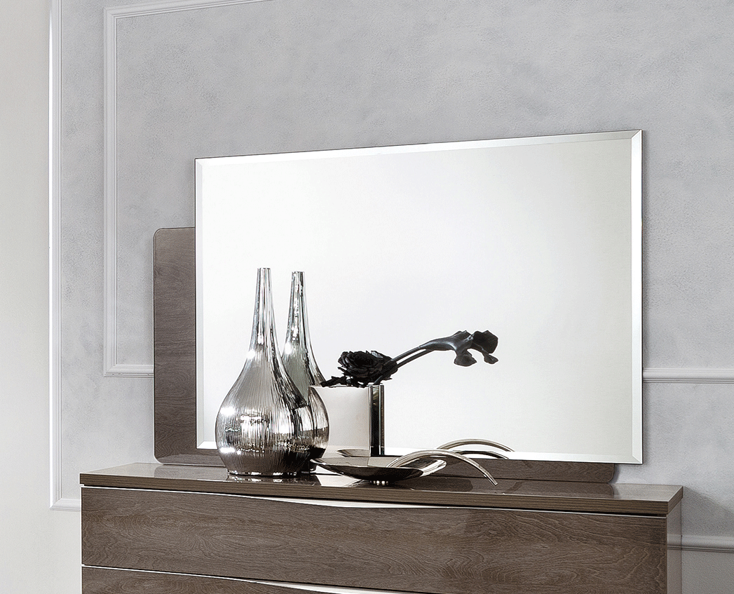 Platinum mirror