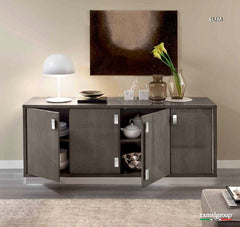 Platinum  4 Door Buffet