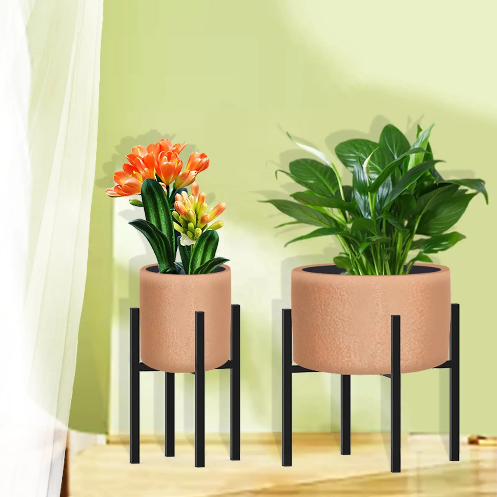 Simple Adjustable Plant Stand