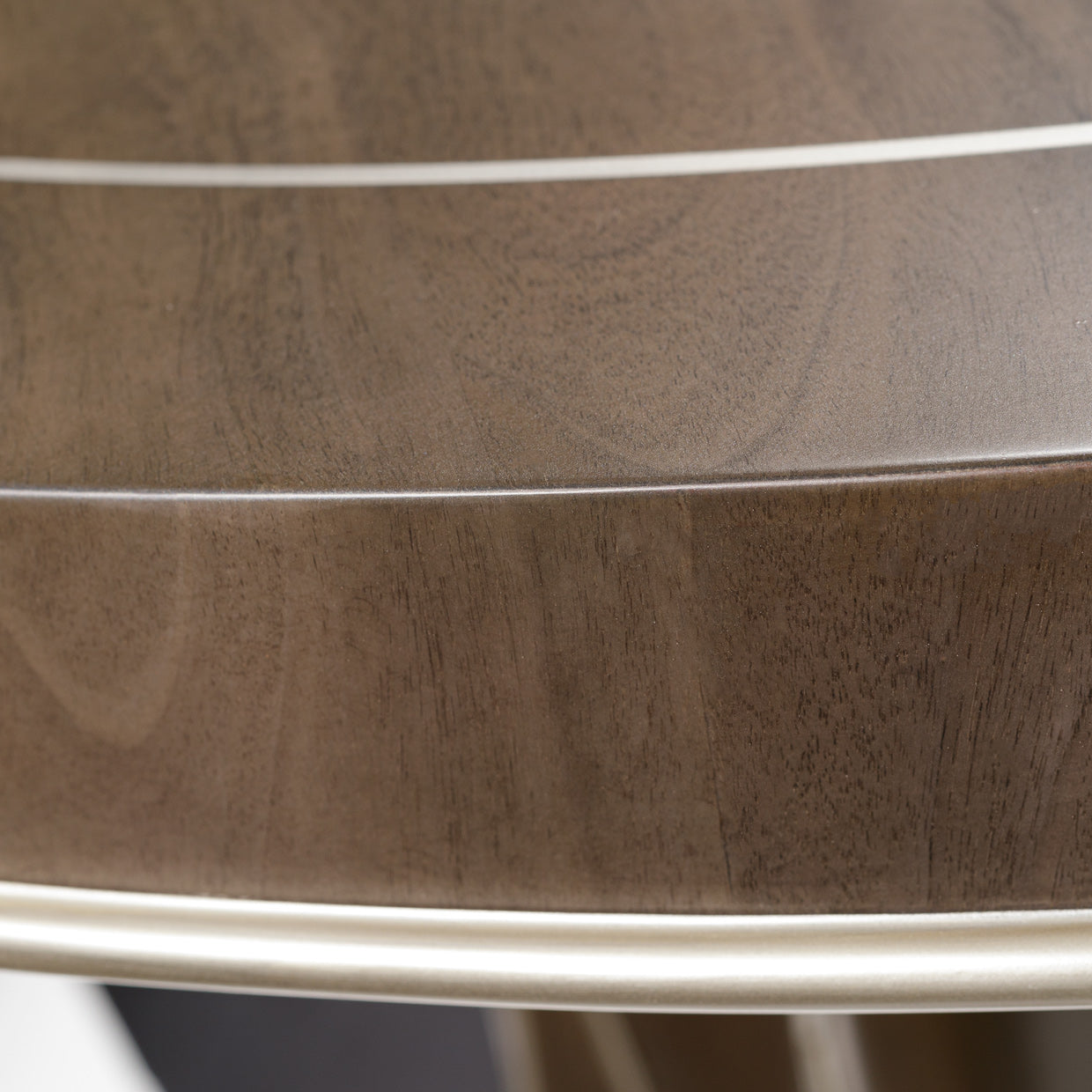 Villa Cherie Hazelnut Round Dining Table
