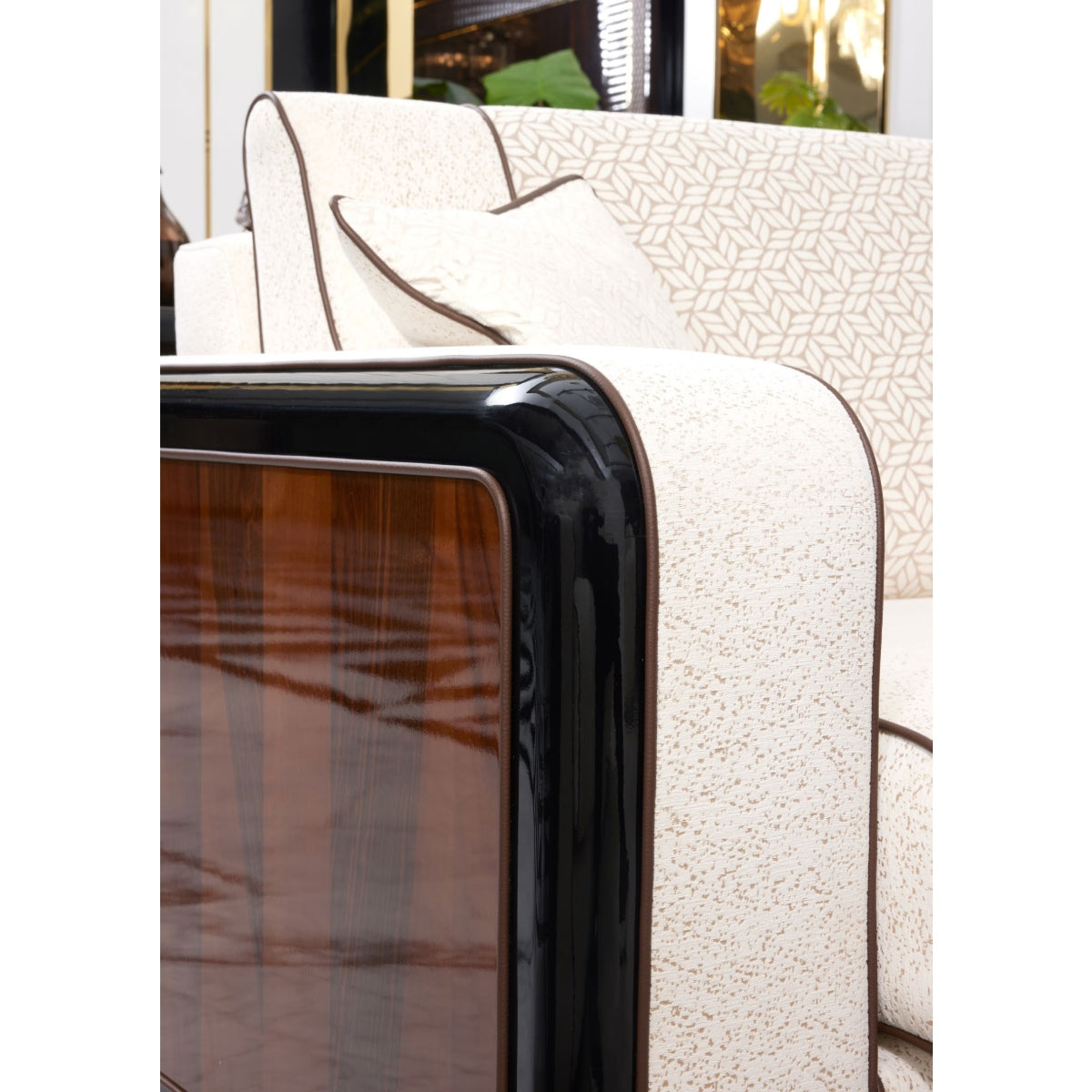 New Bentley Sofa Set