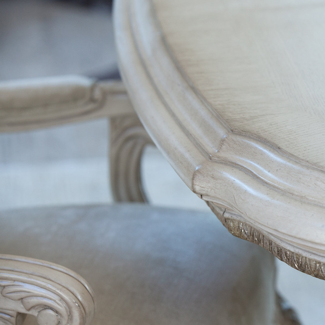 Platine de Royale Champagne Rectangular Dining Table