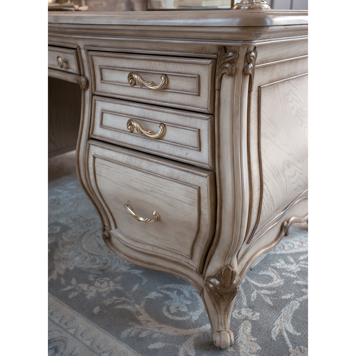 Platine de Royale Champagne Office Desk