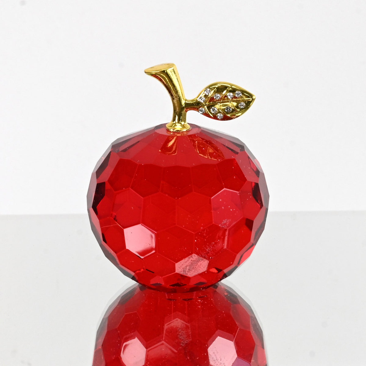 RED CRYSTAL APPLE Figurine Decoration