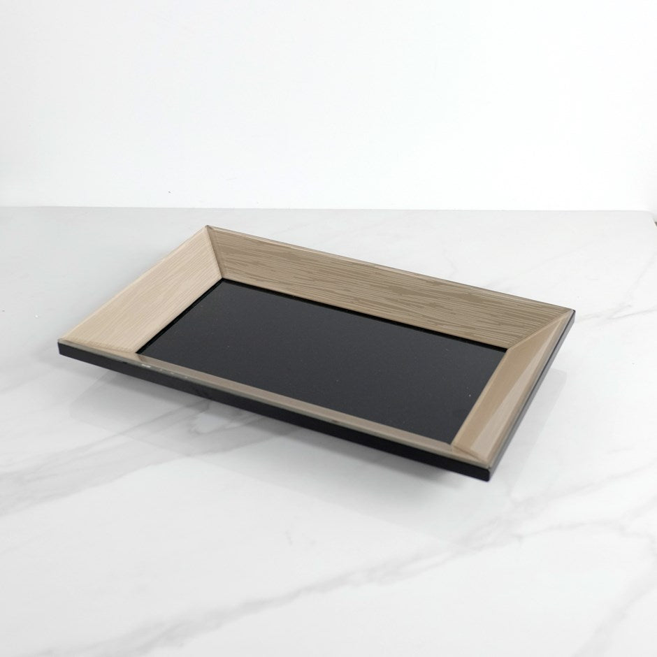 BLACK/GOLD GLASS TRAY