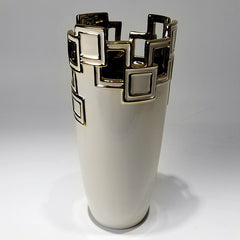WHITE LATTICE VASE