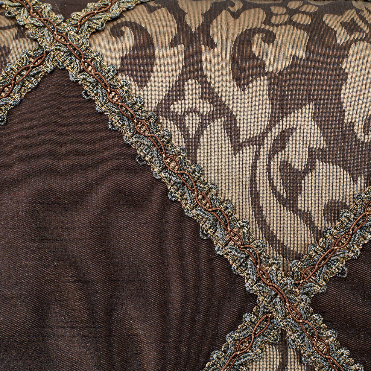 Imperial Comforter Set