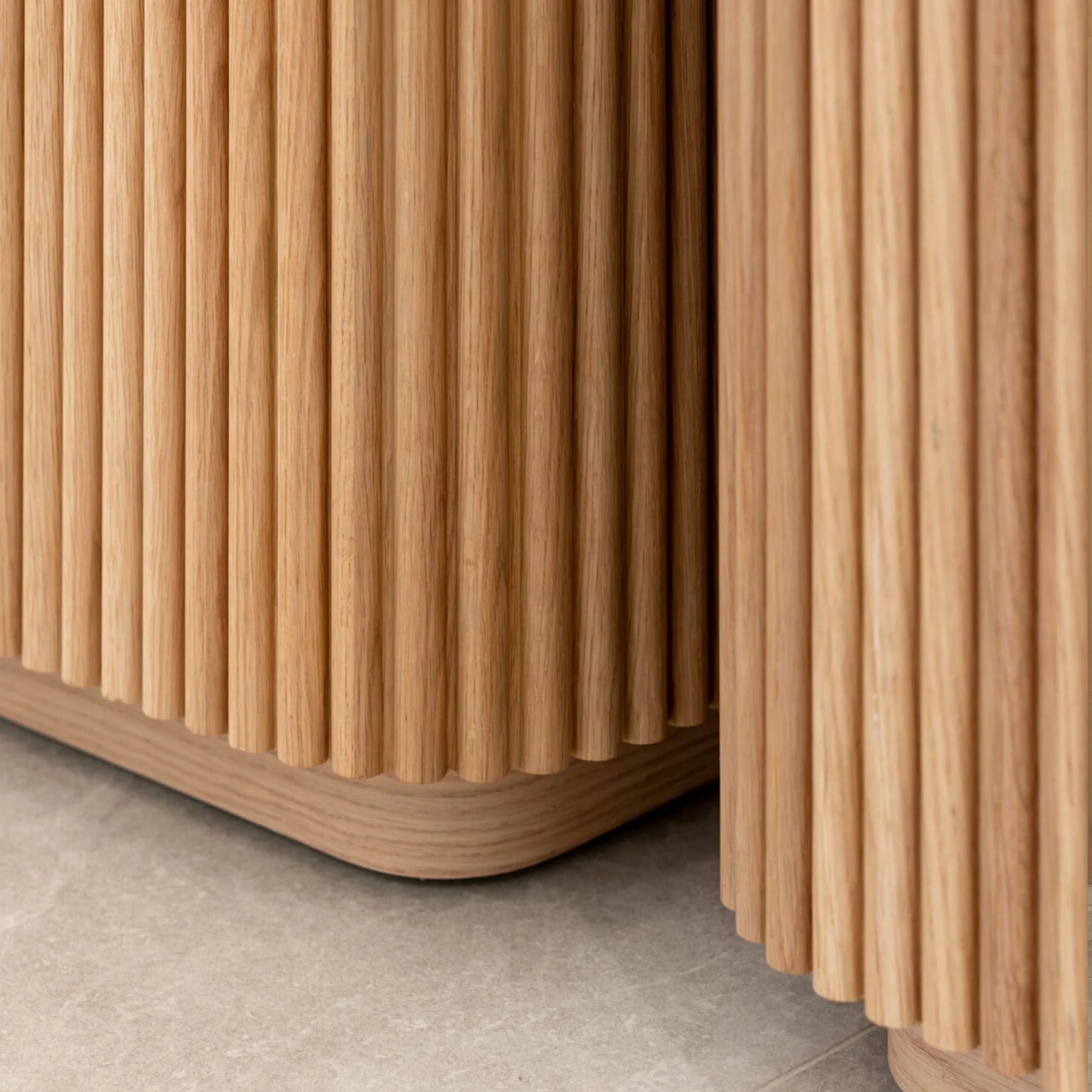Solid Ash Wood Rounded Flexible Slatwall Panel