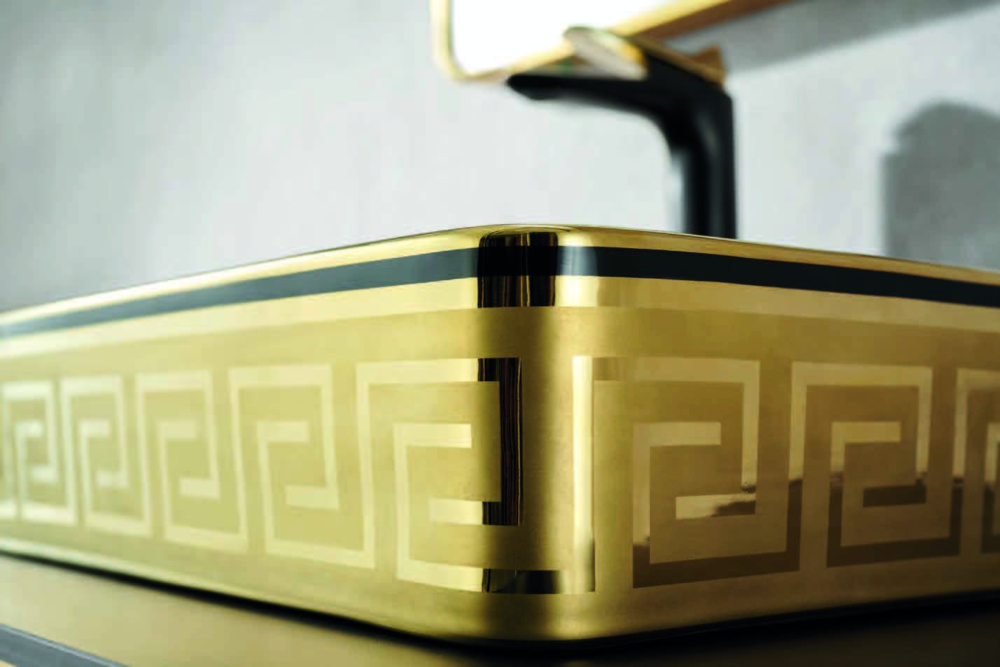 Italian Design Black and Gold Bathroom Vanity 40"
